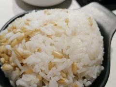 燕麦饭-新仙清汤牛腩(铜锣湾店)