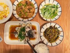 -乐禧母婴全自营月嫂(宝山店)