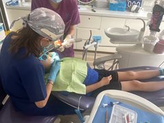 -Dr.Z dental仁康种植矫正中心