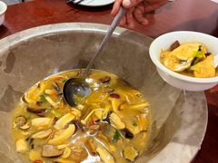 菌菇汤底-姚记抚仙湖野生菌石锅鱼庄