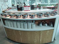 自助调料区-为什么牛潮汕牛肉火锅(中信广场店)
