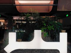 -三出山火锅(南京万象天地店)
