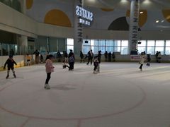 -冠军冰场CHAMPION RINK(百联又一城店)