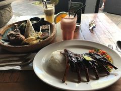 -Pundi Pundi Restaurant