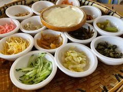 -包整·丝娃娃(一览甲秀楼风景店)