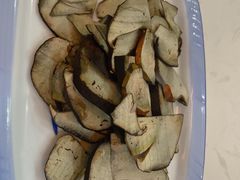 -菌之家·专业纯野生菌火锅·特色炒菌