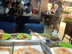 -新艺自助美食城(中山路店)