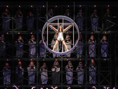 -交通银行前滩31演艺中心