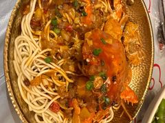 -肥肥虾庄·金牌油焖大虾(汉口城市广场店)