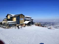 -中旅松花湖滑雪场