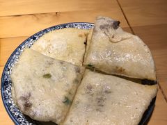 -大众跷脚牛肉馆·非遗传承单位(峨眉山店)