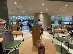 -星巴克(浦东机场T2到达店)