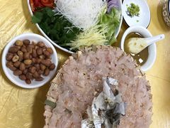 鱼生-官塘陈记鱼生·潮汕砂锅粥·牛肉火锅(潮枫路总店)