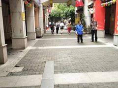 -吉庆街美食广场