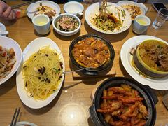 -严记小天府酸菜鱼(西四路店)