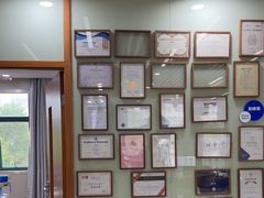 -茂菊口腔连锁(浦东南路店)