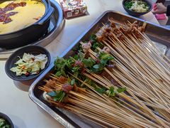 特色红锅-钢管厂歆瑞源油卤串串香(春熙路太古里店)