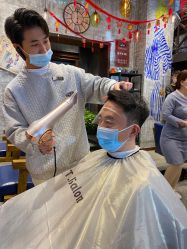 点击看大图 -T.1 hair salon烫染接发
