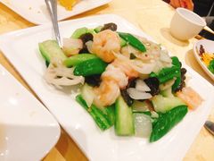 虾仁炒莲藕-华星餐厅