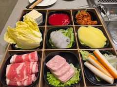 -海底捞火锅(静安大融城店)