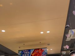 -海底捞火锅(宝龙广场夜宵主题店)