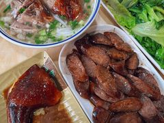 -香辉食馆(新兴路店)