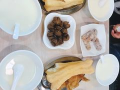 -兄弟深夜豆浆
