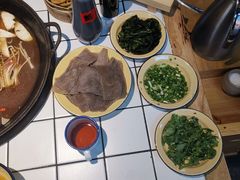 -瓜西西重庆火锅(花溪店)