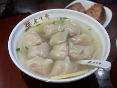 刀鱼馄饨-老半斋(福州路店)