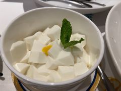 杏仁豆腐-翠园(兴业太古汇店)