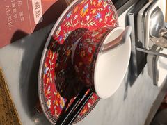 -尚尚仙·酸汤猪手·猪肚鸡火锅(华联万柳购物中心店)