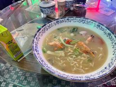 -霆记海鲜·只为这碗面(滨江店)