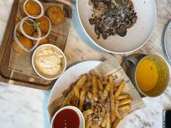 黑松露芝士薯条-G+KITCHEN(龙湖狮山天街店)