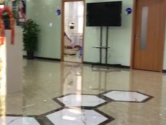 -茂菊口腔连锁(浦东南路店)