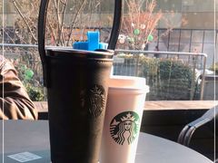 -星巴克(真如星光耀广场店)