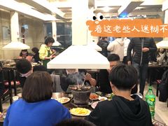 大堂-韩风烤牛肉冷面店