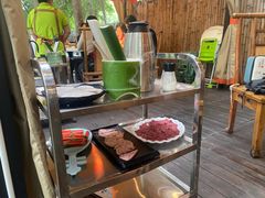 -二荆条·蜀鲜汇城市森林火锅