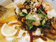 招牌酸菜鱼-胡桃里音乐酒馆(白云五号T5 MALL店)