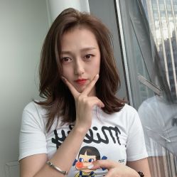 -AYO SALON