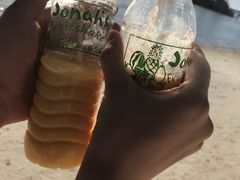 芒果冰沙甜瓜冰沙-Jonah's Fruit Shake & Snack Bar