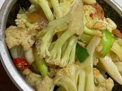 石锅菜花-红菜坊·烤鸭·川鲁宴(石园店)