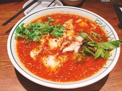 云南杨林酸菜鱼-云海肴·汽锅鸡·云南菜(美罗城店)