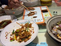 -松沪名灶·豆浆鱼头·新上海菜(飞航吾悦广场店)