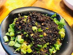 -二孃鸡爪爪(东风路总店)