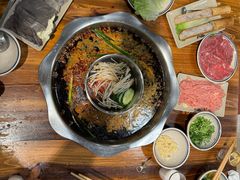 -六公里老火锅(总店)