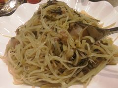 土豆丝烩活鲍鱼-新希望诺富特酒店-青岛湾中餐厅