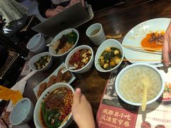 -张氏宽窄巷成都名小吃(茂业百货华强北店)