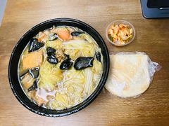 -小船渔村•大连菜•大连焖鱼(黄河路店)