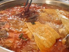 -黄利砖万峰林布依特色酸笋牛肉馆