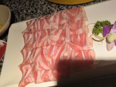 -老牌坊云南鱼豆花火锅(哈西万达店)